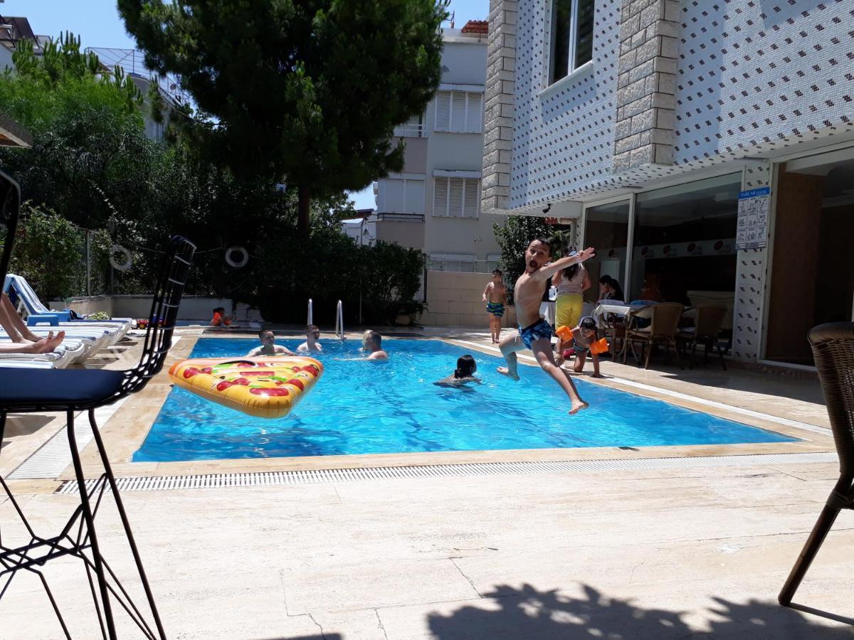 Antalya Konyaalti Guenduez Otel Zewnętrze zdjęcie