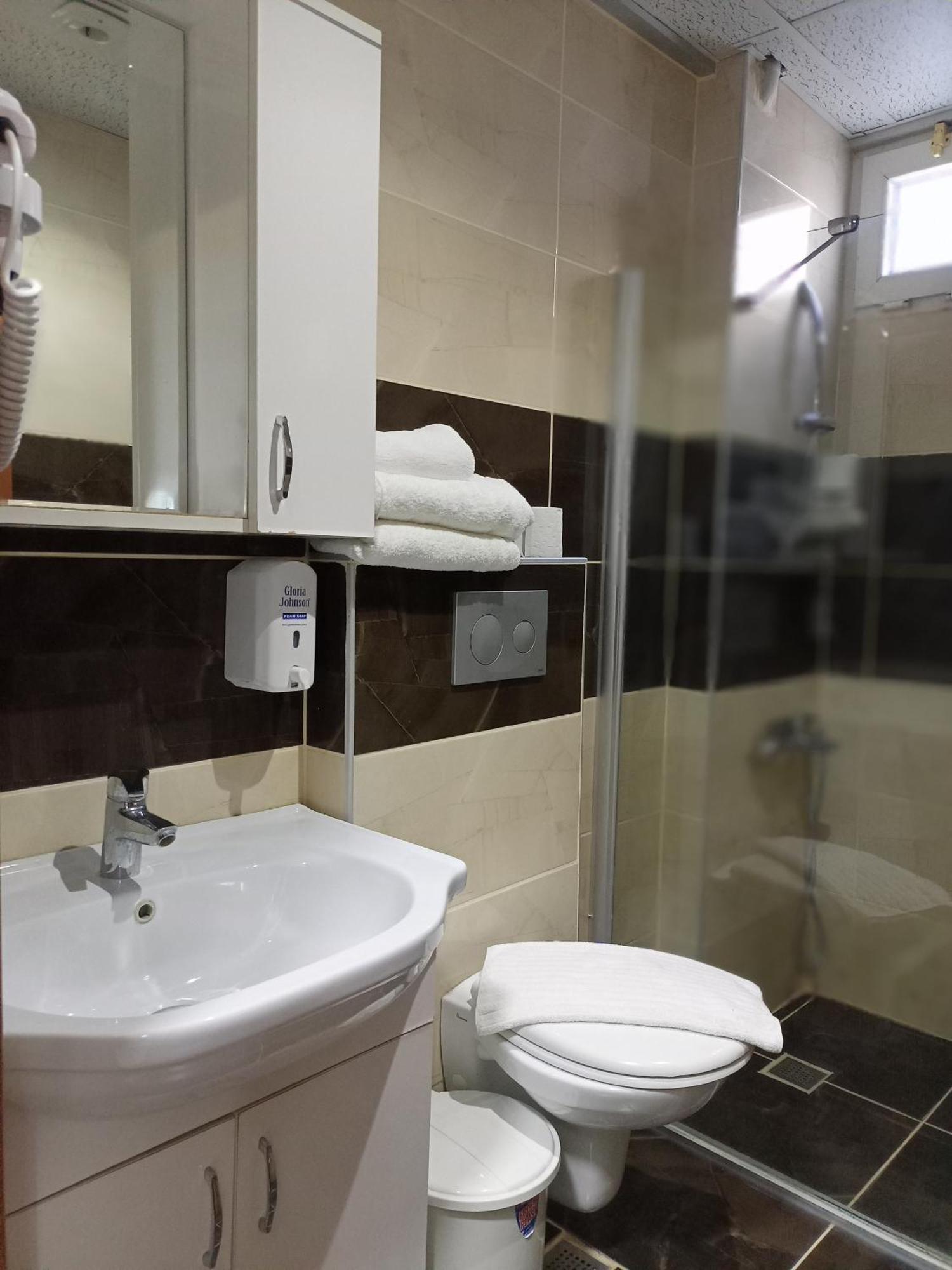 Antalya Konyaalti Guenduez Otel Zewnętrze zdjęcie