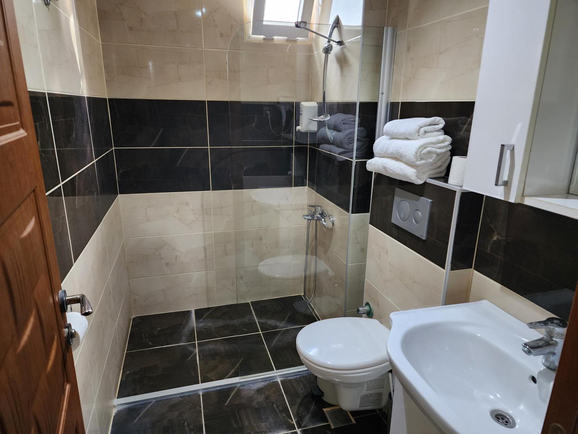 Antalya Konyaalti Guenduez Otel Zewnętrze zdjęcie